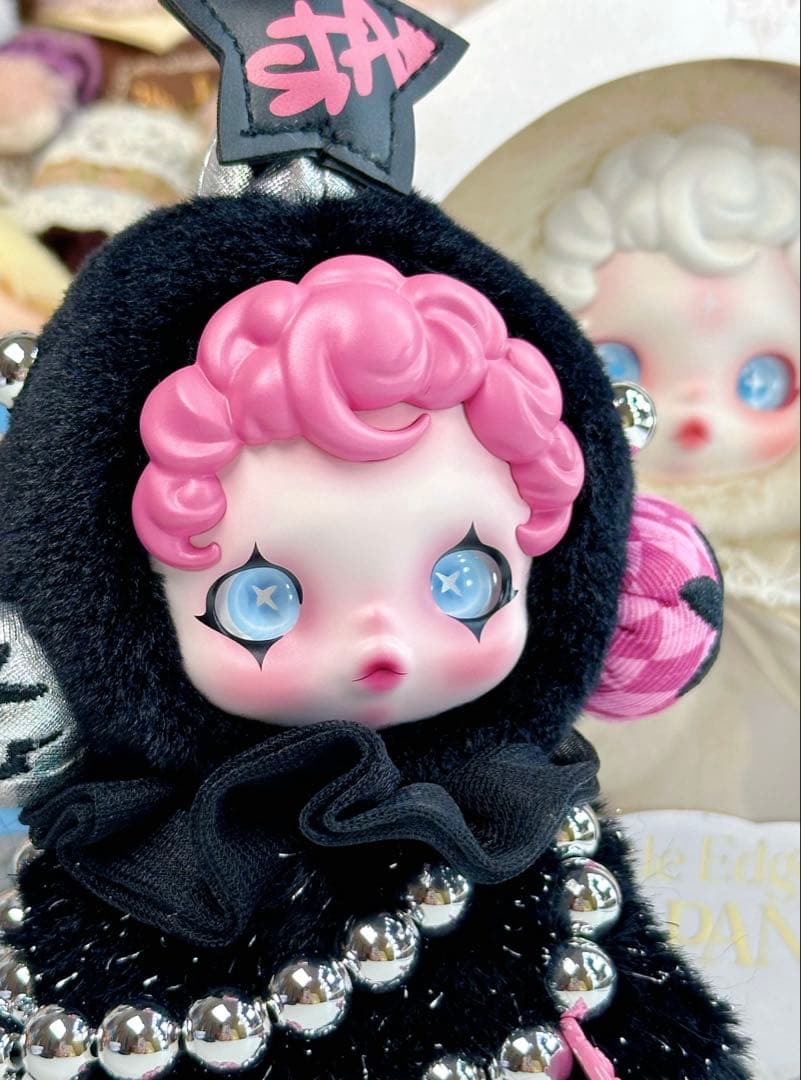 POPMART SKULLPANDA ぬいぐるみ 海外限定