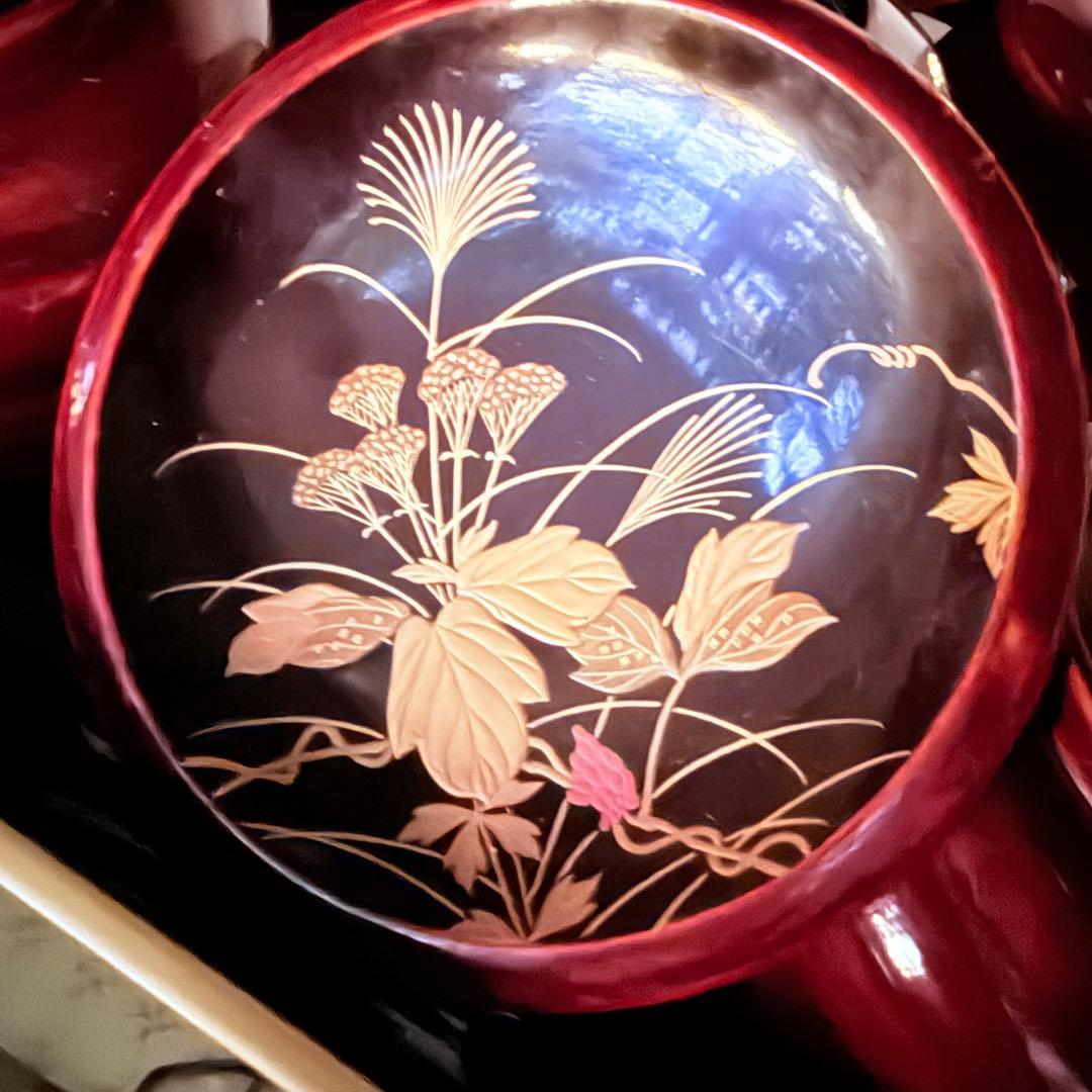 2224様感謝‼️感謝価格‼️超絶JAPAN蒔絵あけぼの❌黒 秋草蒔絵　茶懐石椀5客