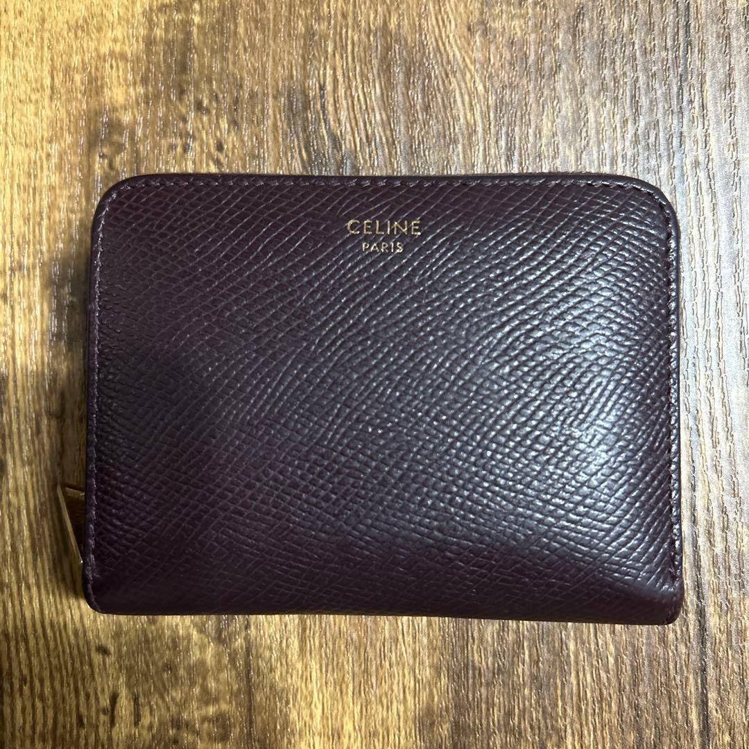 CELINE ハーフジップウォレット ボルドー