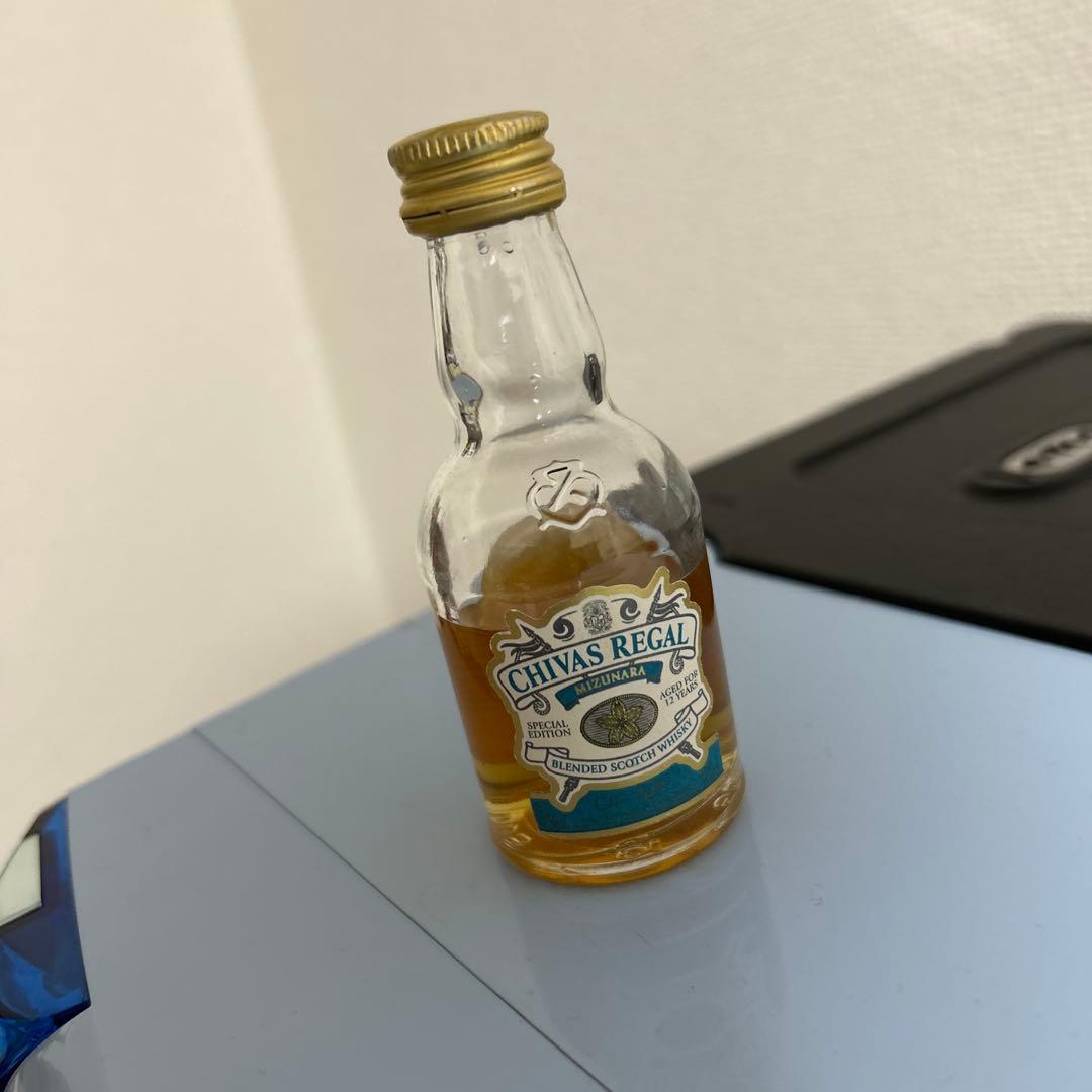 ミニボトル ウイスキー シーバスリーガル