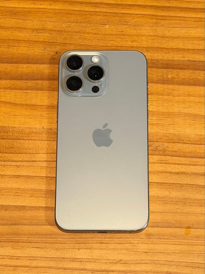 携帯電話本体 iPhone15ProMax 512GB