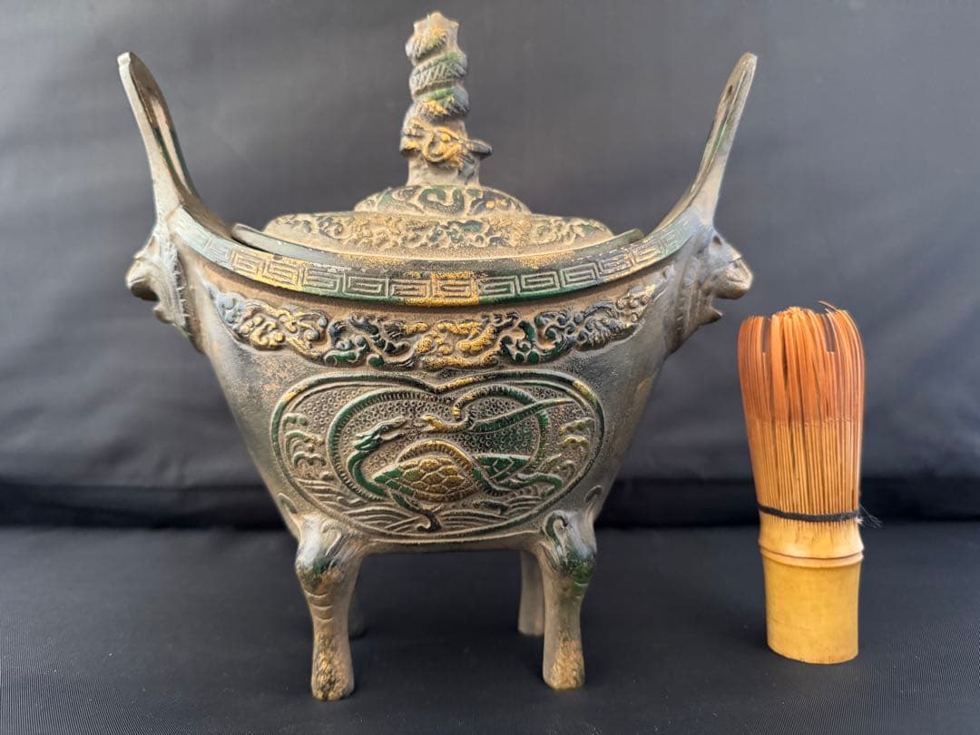 香炉 四神獣 元宝　金属　彫刻 置物 開運 風水 骨董 インテリア　アンティーク
