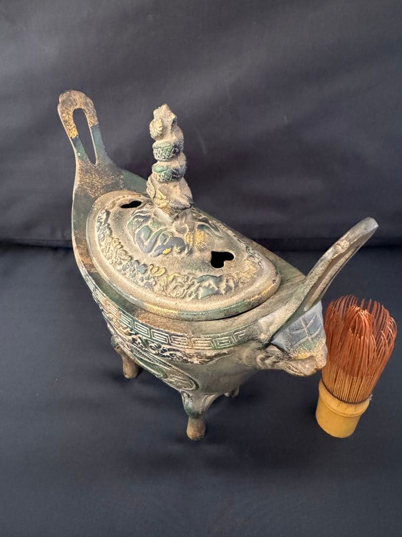 香炉 四神獣 元宝　金属　彫刻 置物 開運 風水 骨董 インテリア　アンティーク