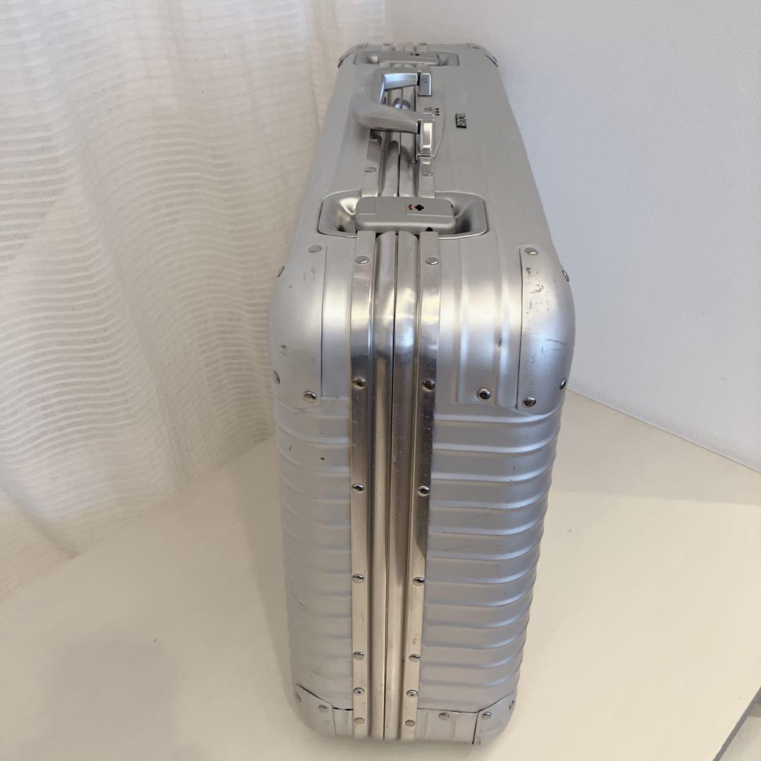 【廃盤・青ロゴ】RIMOWA リモワ　トパーズ　2本鍵付