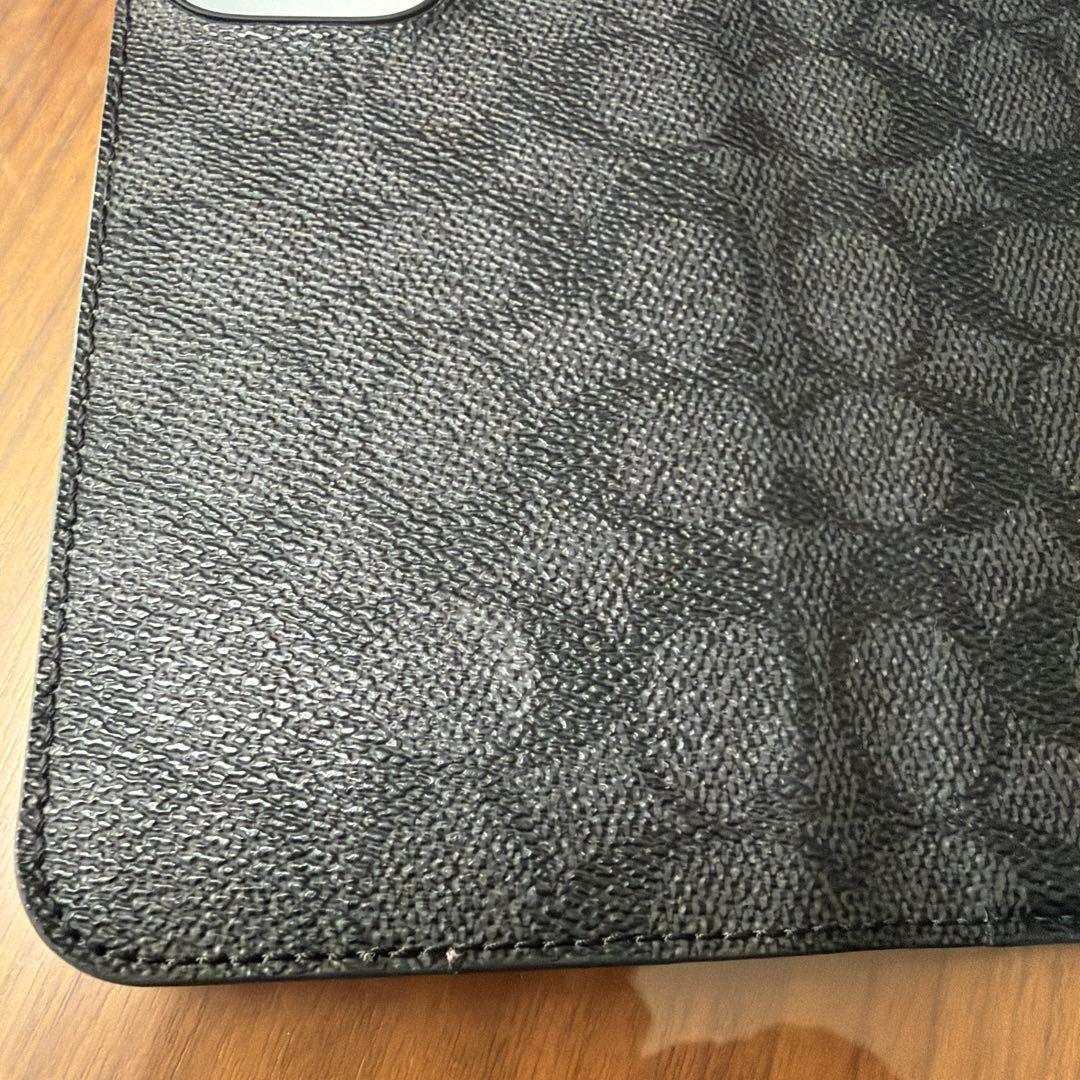 COACH iPhone 15 Pro Max 手帳型ケース ブラック
