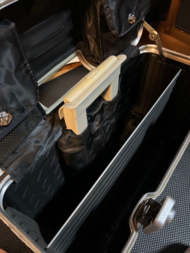 RIMOWA リモワ　パイロットスーツケース　2輪 46L