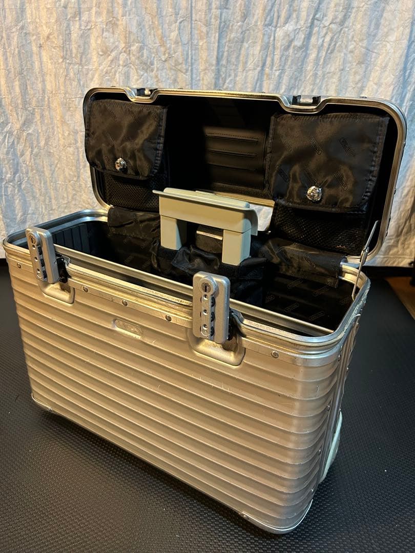 RIMOWA リモワ　パイロットスーツケース　2輪 46L