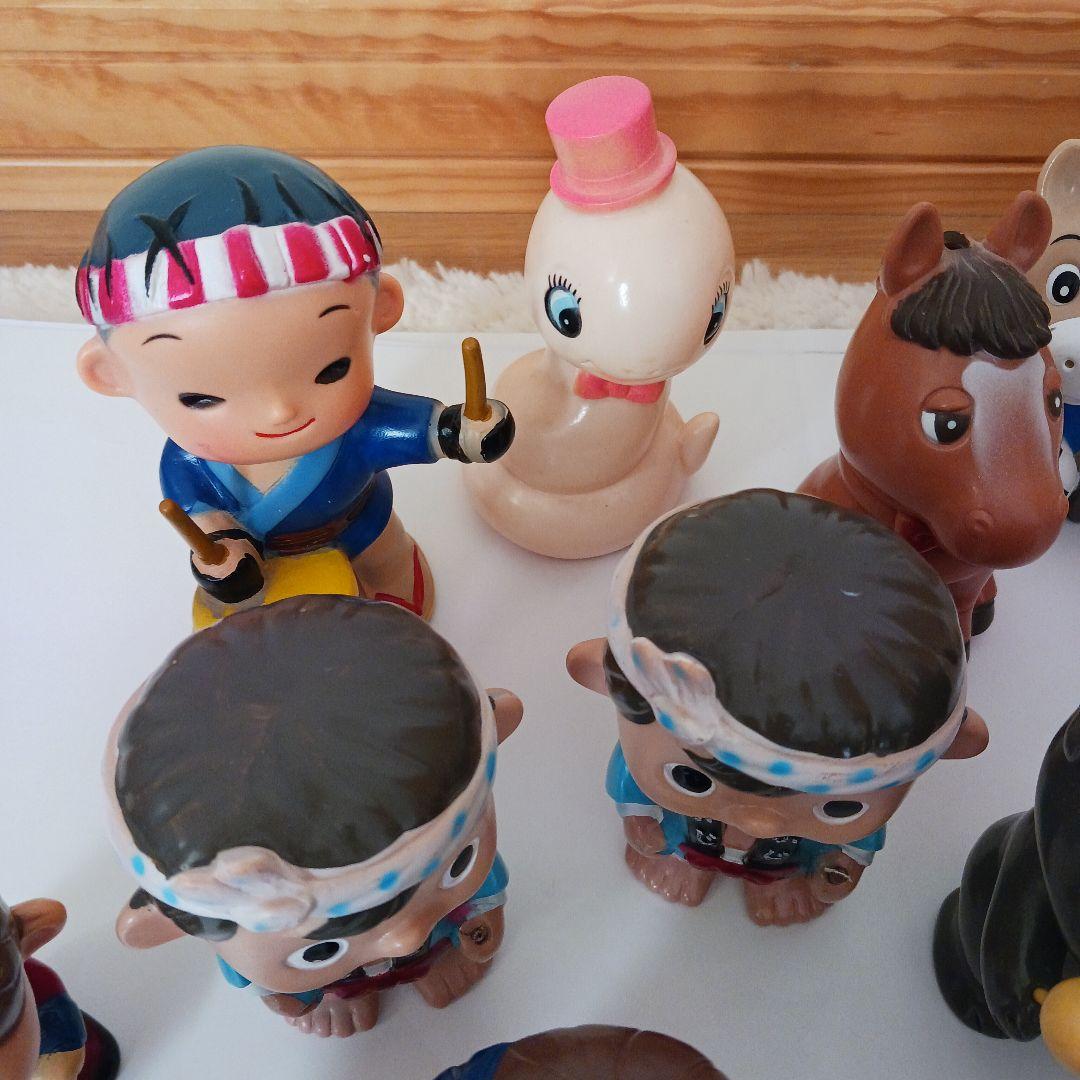 昭和レトロ　ソフビ貯金箱　19点セット 富士銀行　たくぎん　JAなど　まとめ