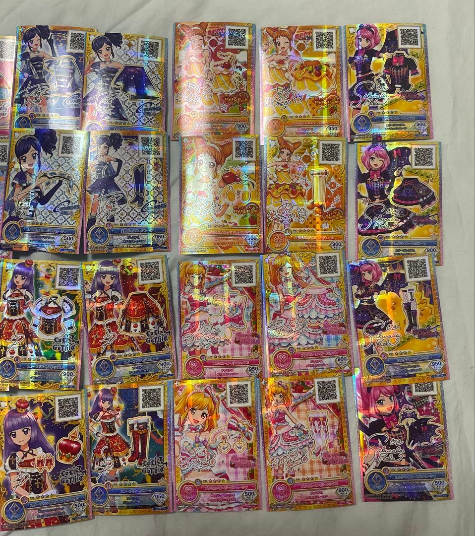 アイカツカード　サイン入り　まとめ売り　オンパレード　星座ドレス　いちご