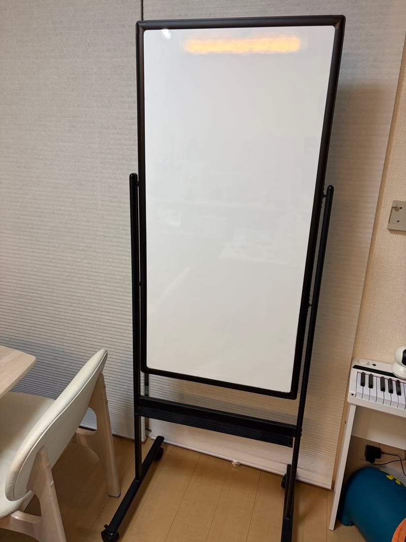 移動式ホワイトボード部分 幅60cm 高さ120cm