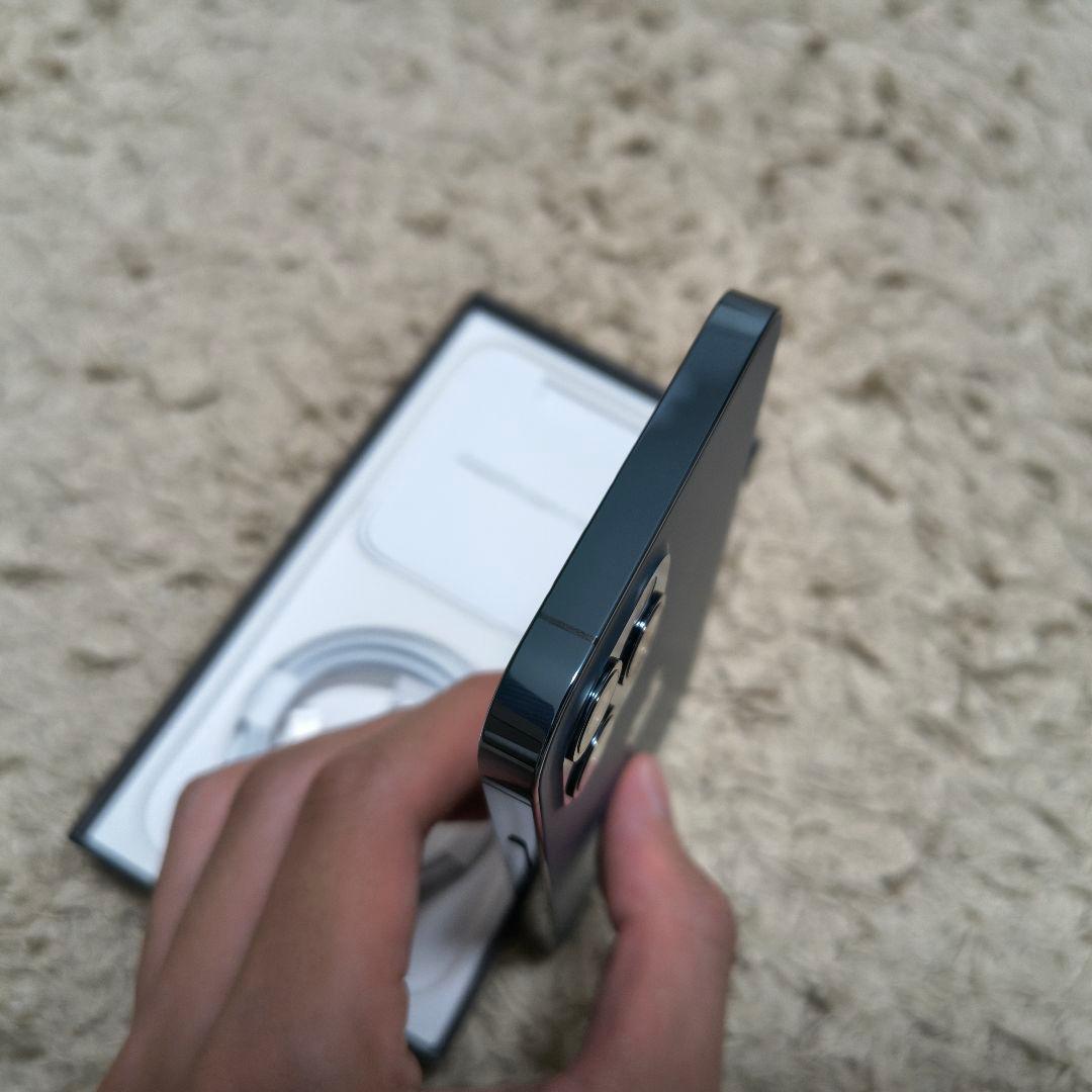 【純正ケース付属】iPhone12Pro 256GB パシフィックブルー