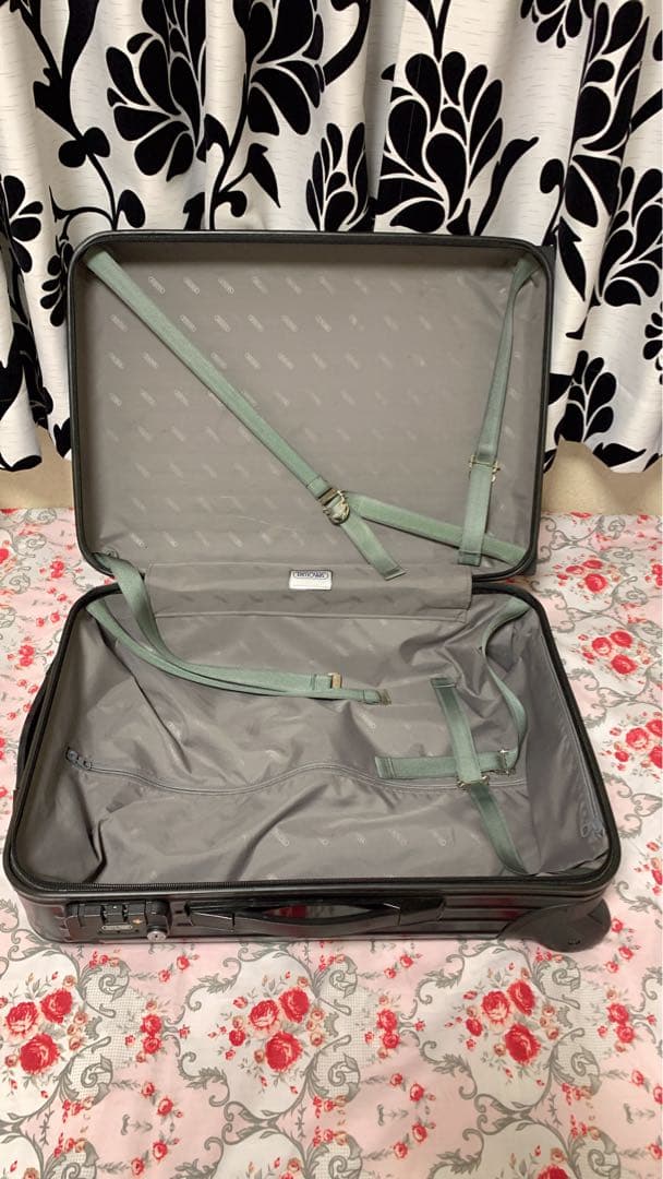 美品✨★正規品★リモワRIMOWA★サルサ CabinSスーツケース 2輪★
