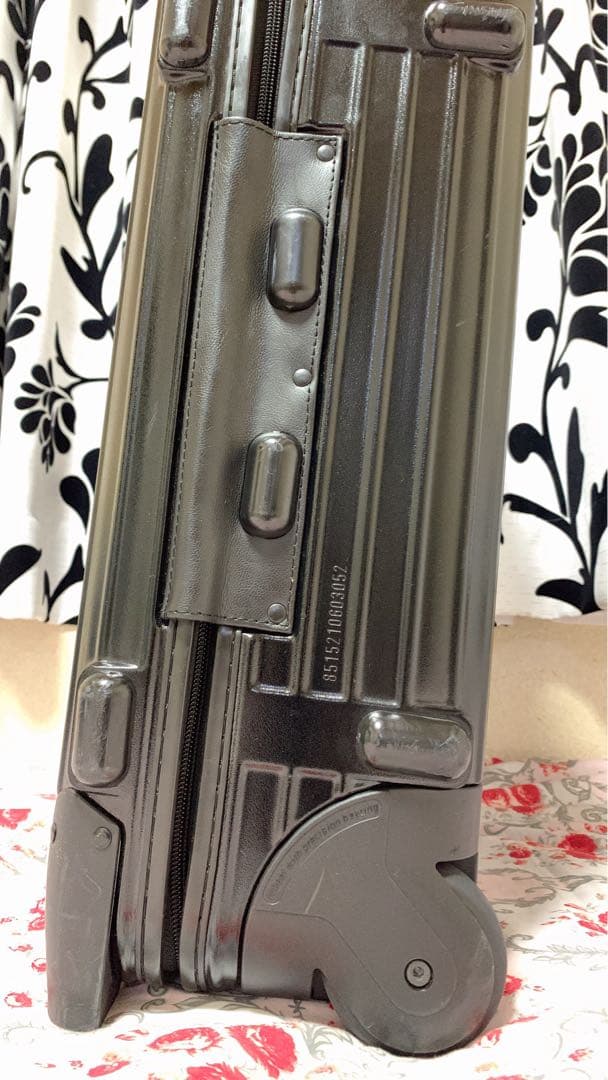 美品✨★正規品★リモワRIMOWA★サルサ CabinSスーツケース 2輪★