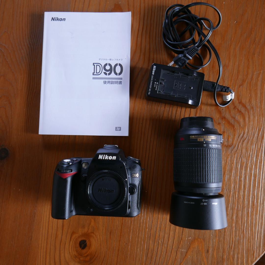 Nikon D90 デジタル一眼レフカメラ+レンズ 55-200mm