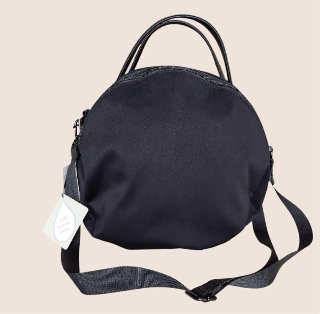 【ゅぅ】新品未使用品earPAPILLONNER　イアパピヨネバッグ　黒