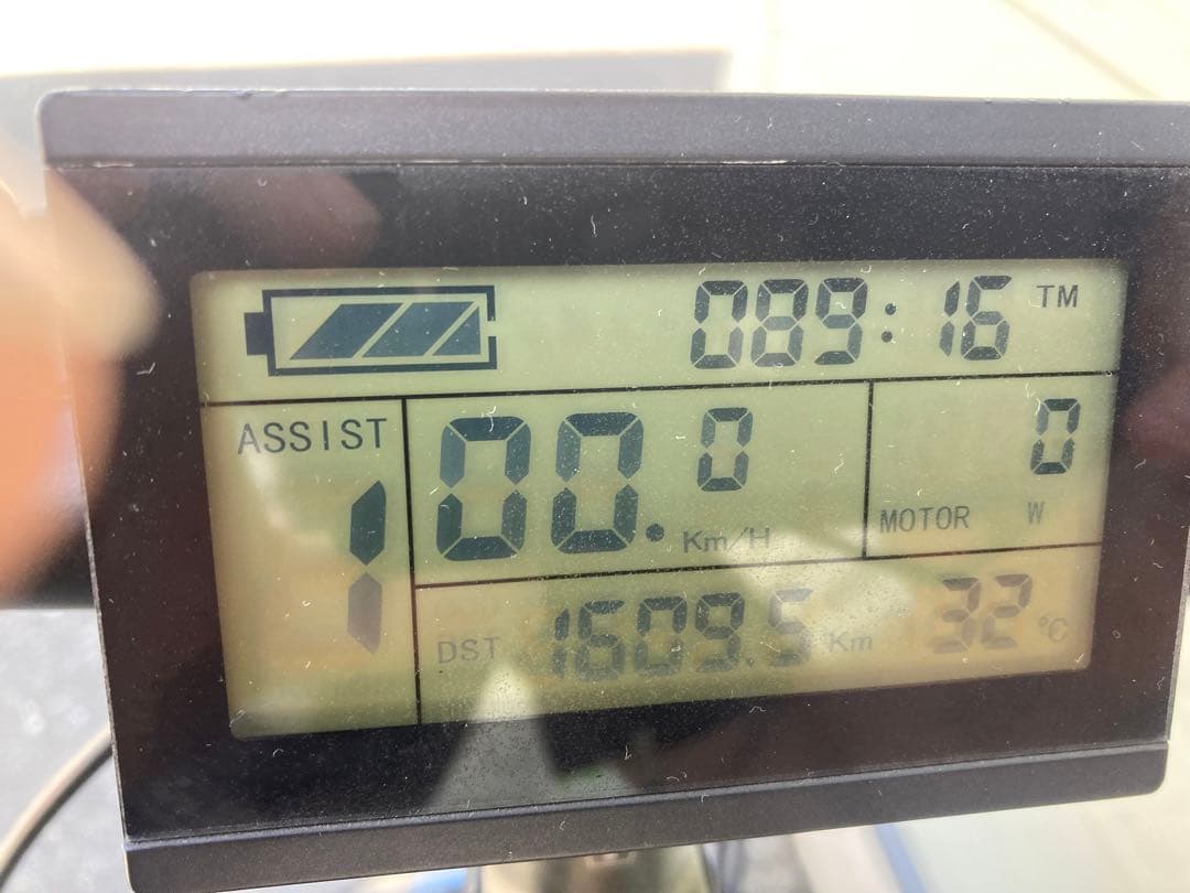 フロントスペアホイール有り人力or電動ファットバイク