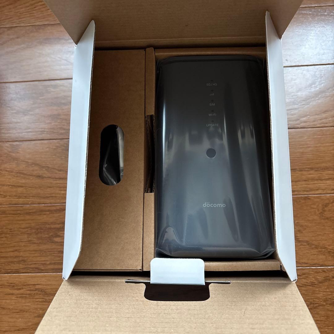 docomo  5G HR02セット