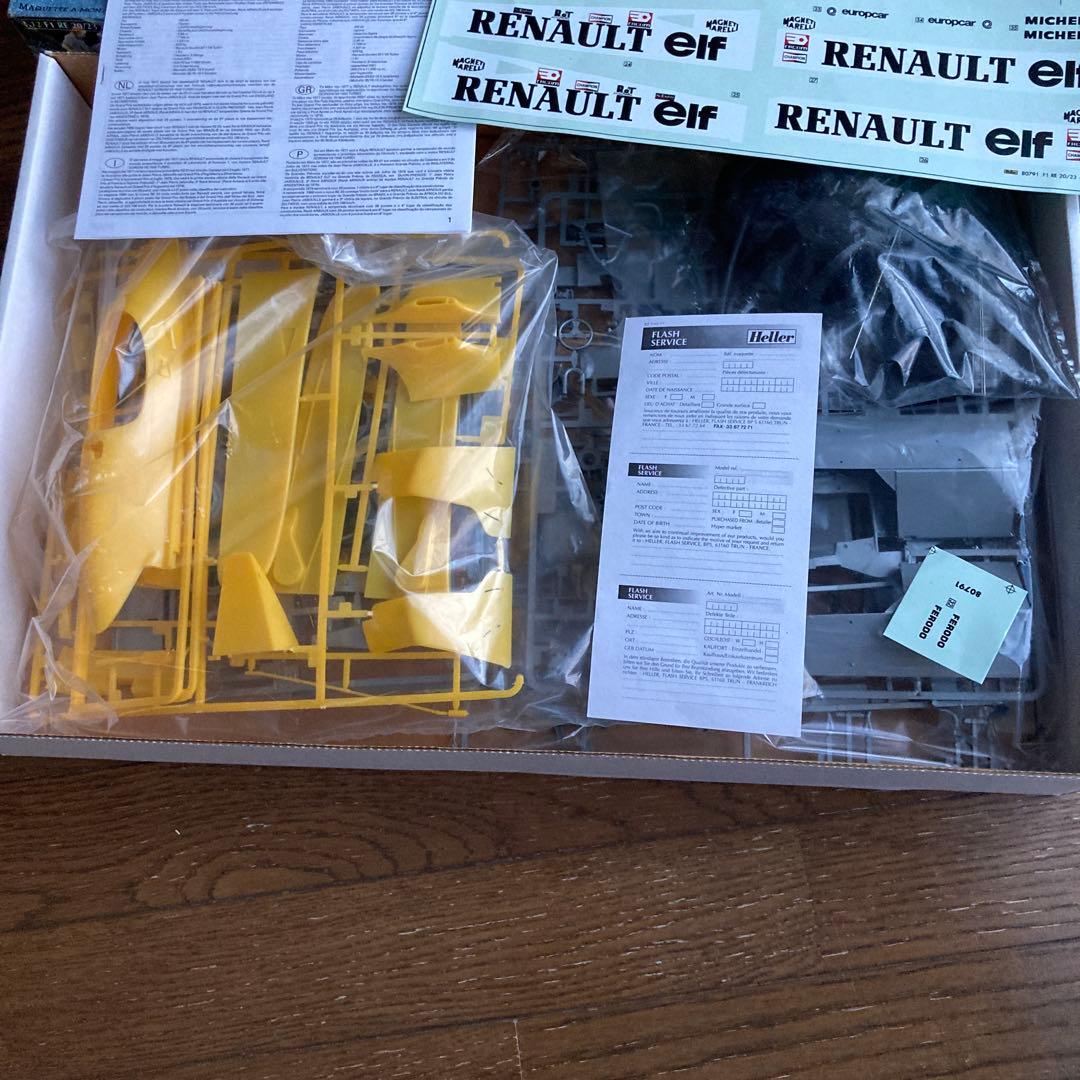 Heller 1/12 RENAULT ルノーF-1 RE20/23 1980