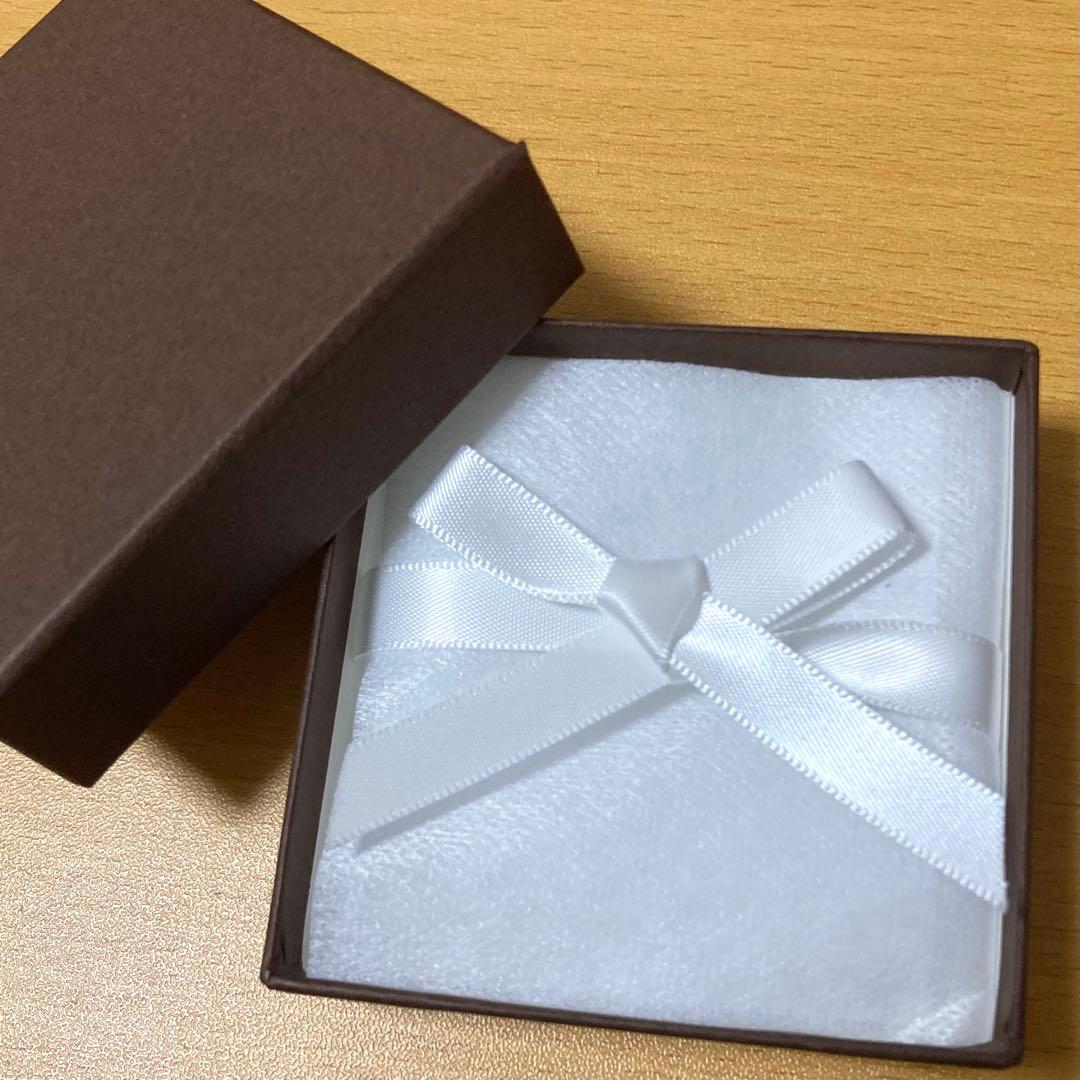 K18 ターコイズピアス 箱付き 18金 トルコ石 地金キャッチ ひし形