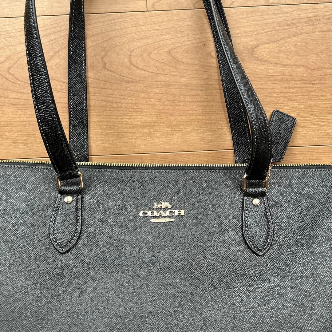 COACH ショルダーバッグ （ブラック）