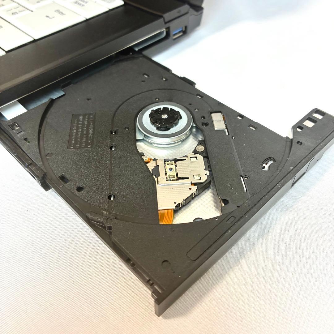 富士通 LIFEBOOK A576P i5 SSD120GB ノートパソコンPC