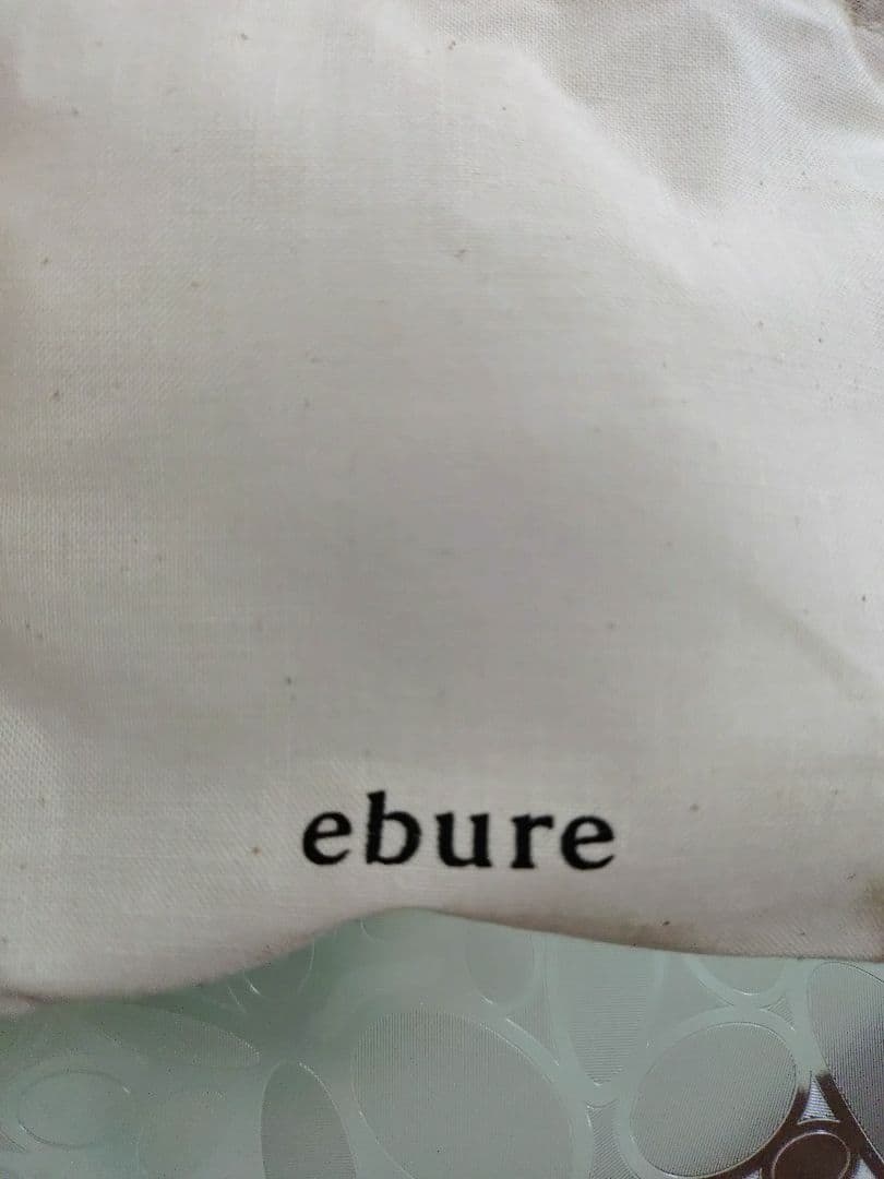 ebure クリスタル ブローチ　エンフォルド　ドゥーズィエムクラス