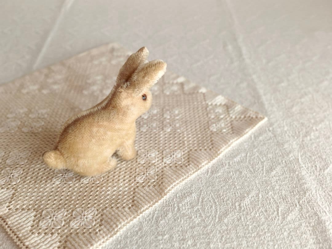 * antique rabbit ୨୧ フォルムの可愛い ウサギさん