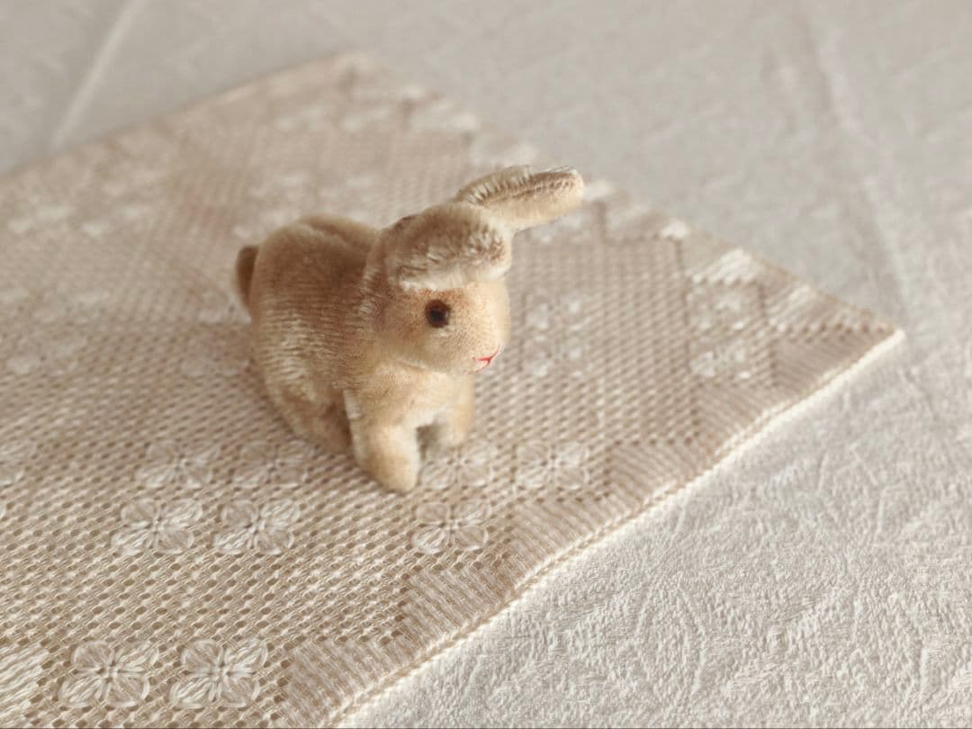 * antique rabbit ୨୧ フォルムの可愛い ウサギさん