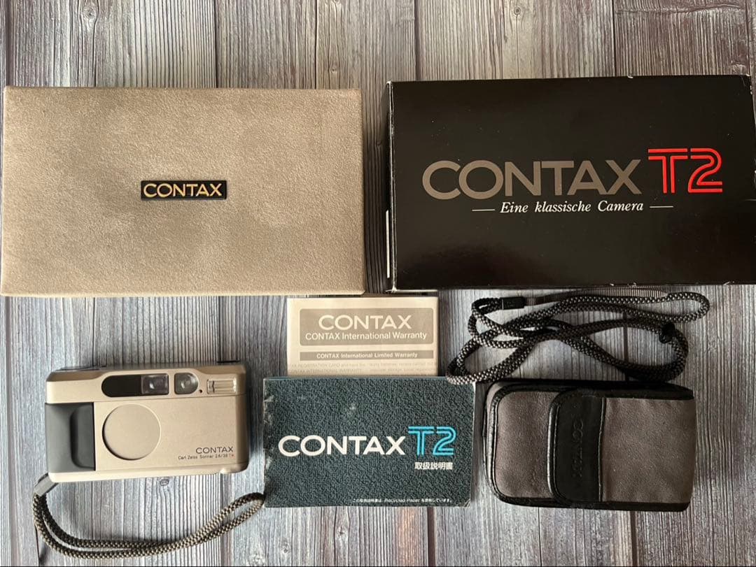 美品！CONTAX T2 シルバー コンパクトカメラ