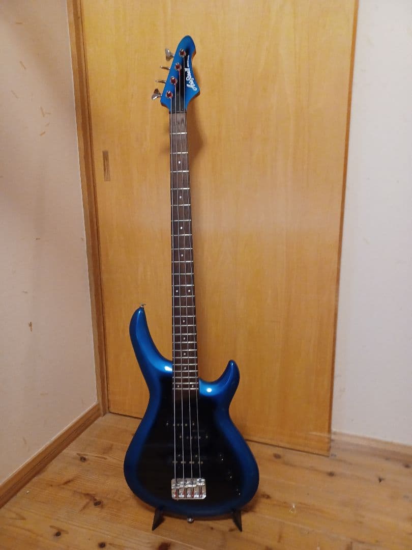 アリアプロ2アバンテ　シリーズ エレキベース ブルー