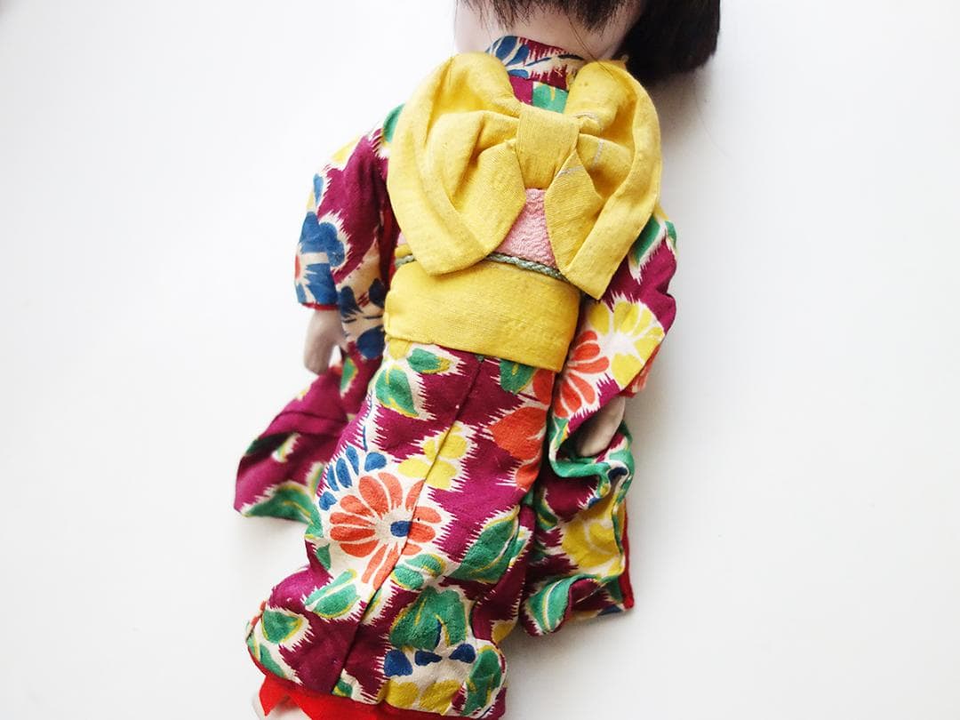 市松人形 カラフルな着物　Z93