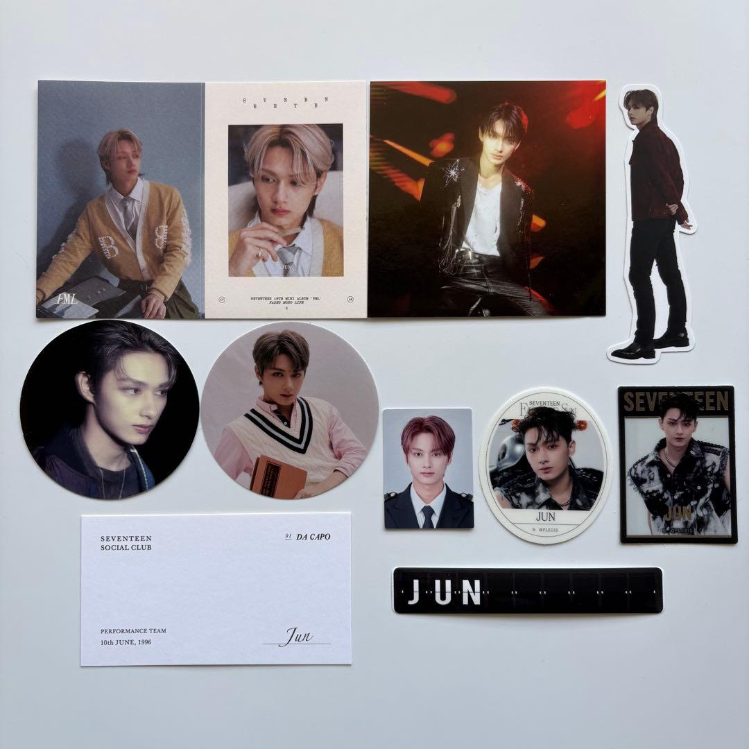 seventeen うちわ　缶バッジ　トレカ　ジュン　エスクプス　ホシ　ウジ
