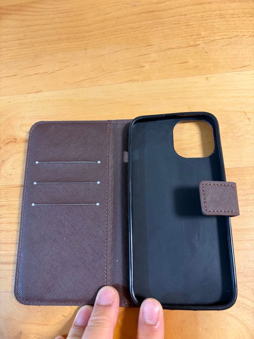 お*ち様 Apple iPhone 13 グリーン