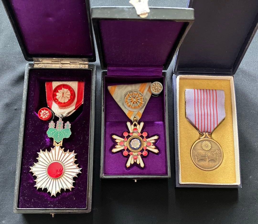 勲章　徽章　記章　まとめて　 大日本帝国 旧日本軍　アンティーク　ヴィンテージ