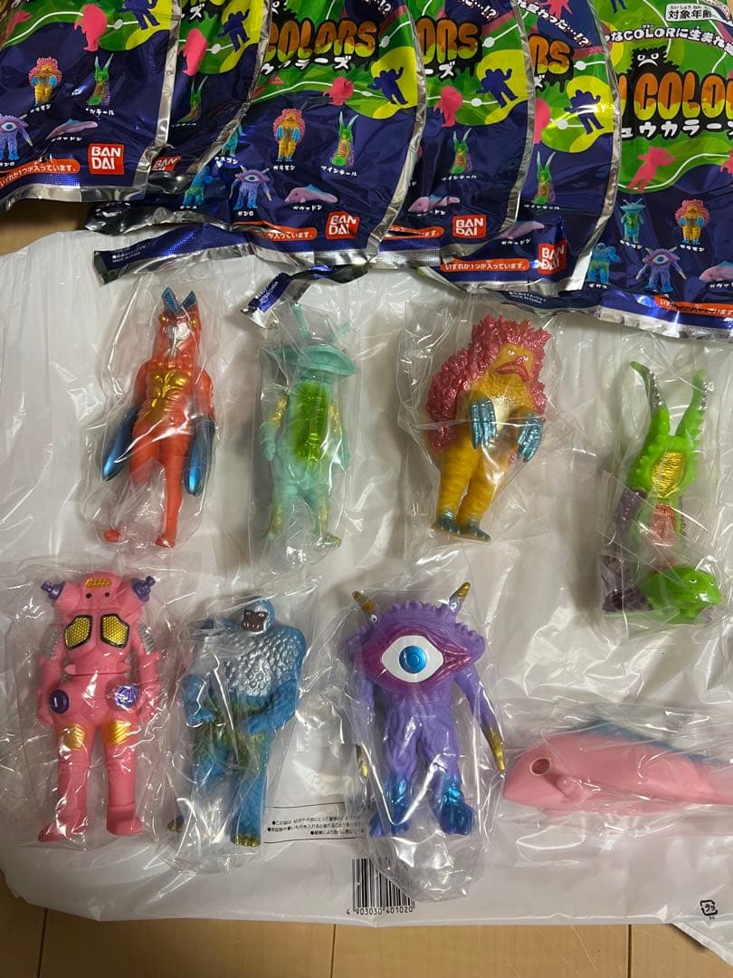 ドンキ限定　KAIJU COLORS カイジュウカラーズ　フルコンプ　8点セット