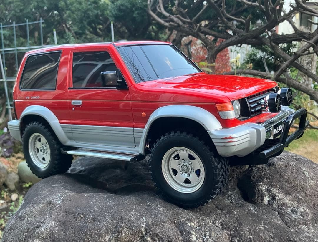 タミヤ 1/10 RC 三菱パジェロ　メタルトップワイド