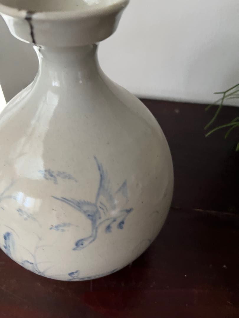 17～18世紀李朝時代後期 染付　金沙里窯系 鳥　青花水禽文盤口瓶 秋草手