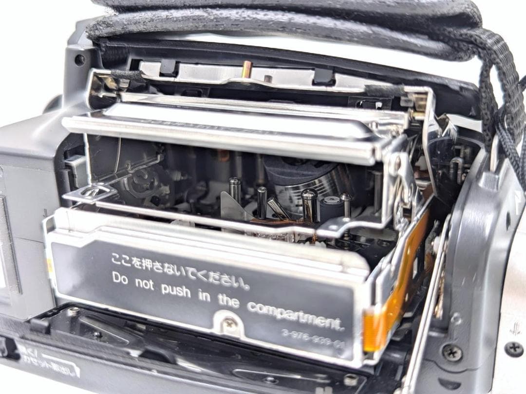 miniDVのダビングに！ SONY ビデオカメラ DCR-TRV7