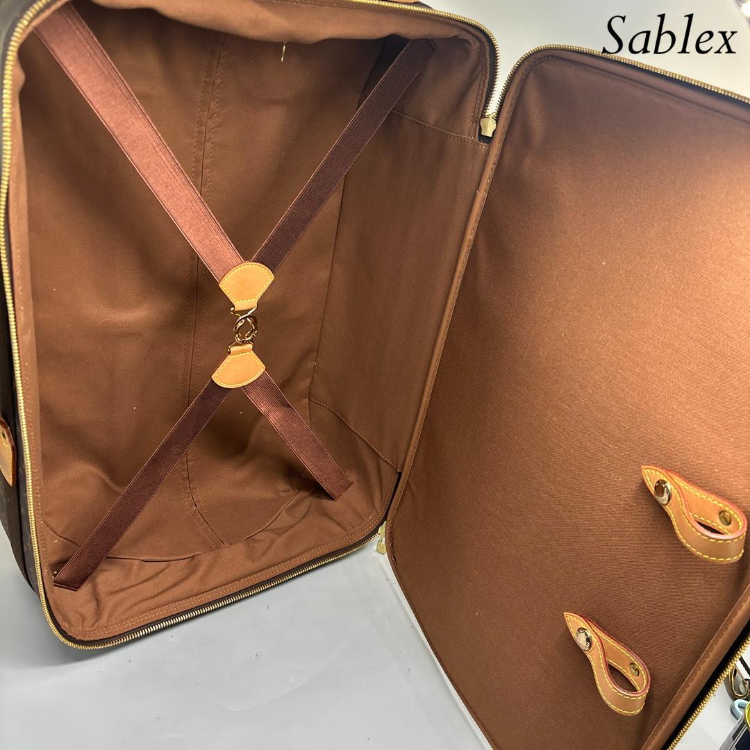 【超極美品】ルイヴィトン M23294 モノグラム ペガス55 キャリーケース