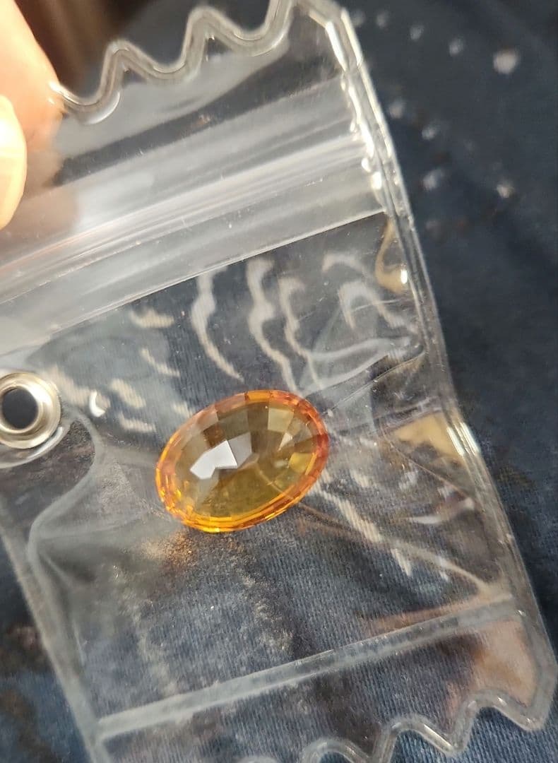 宝石キャンディ 特大ゴールデンイエローサファイア 17.365ct