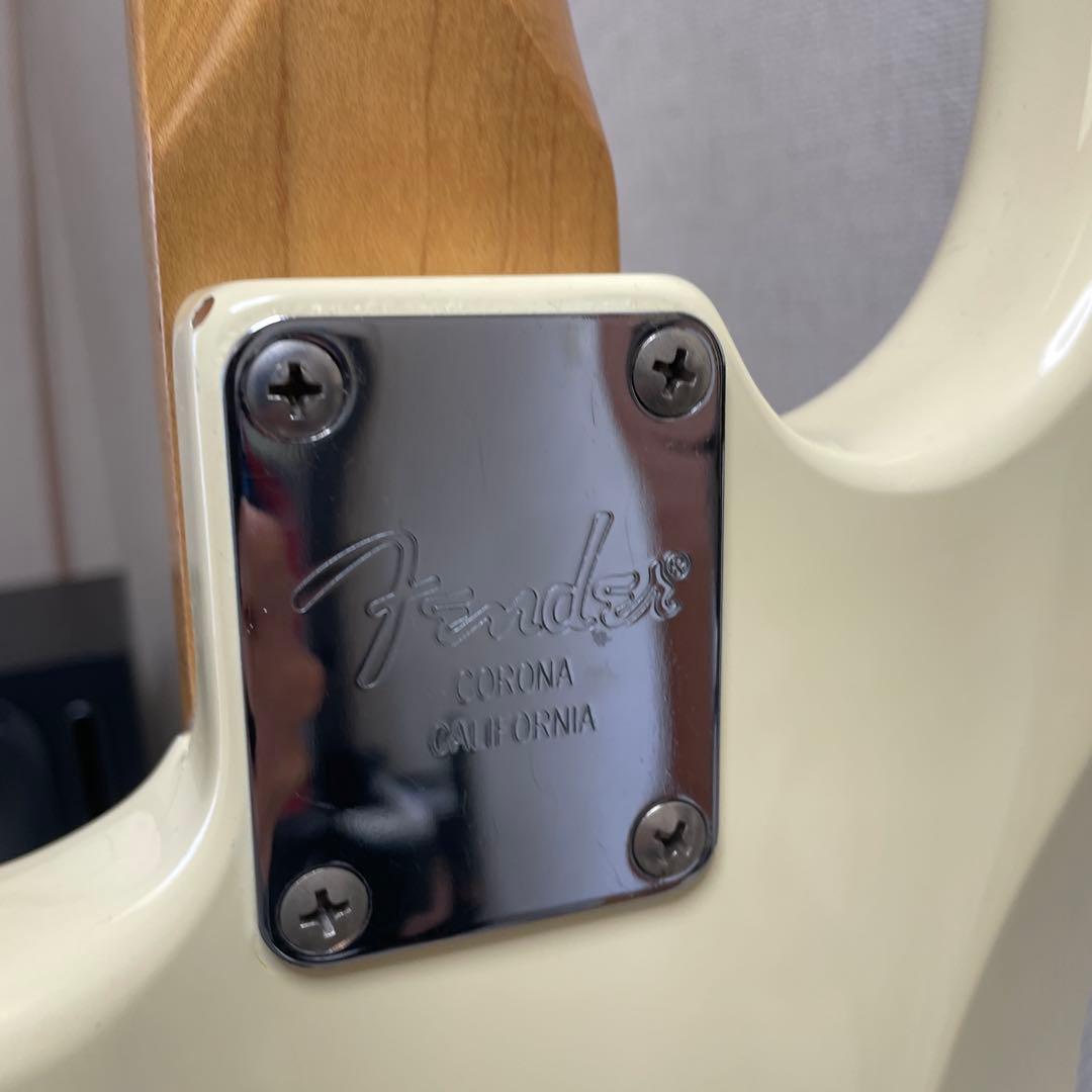 フェンダースクワイヤー