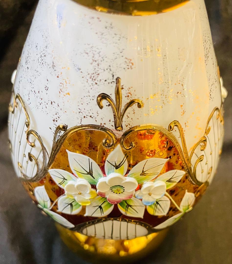 【新品未使用　期間限定お値下げ中】ベネチアンガラス 花瓶 エレガントなデザイン