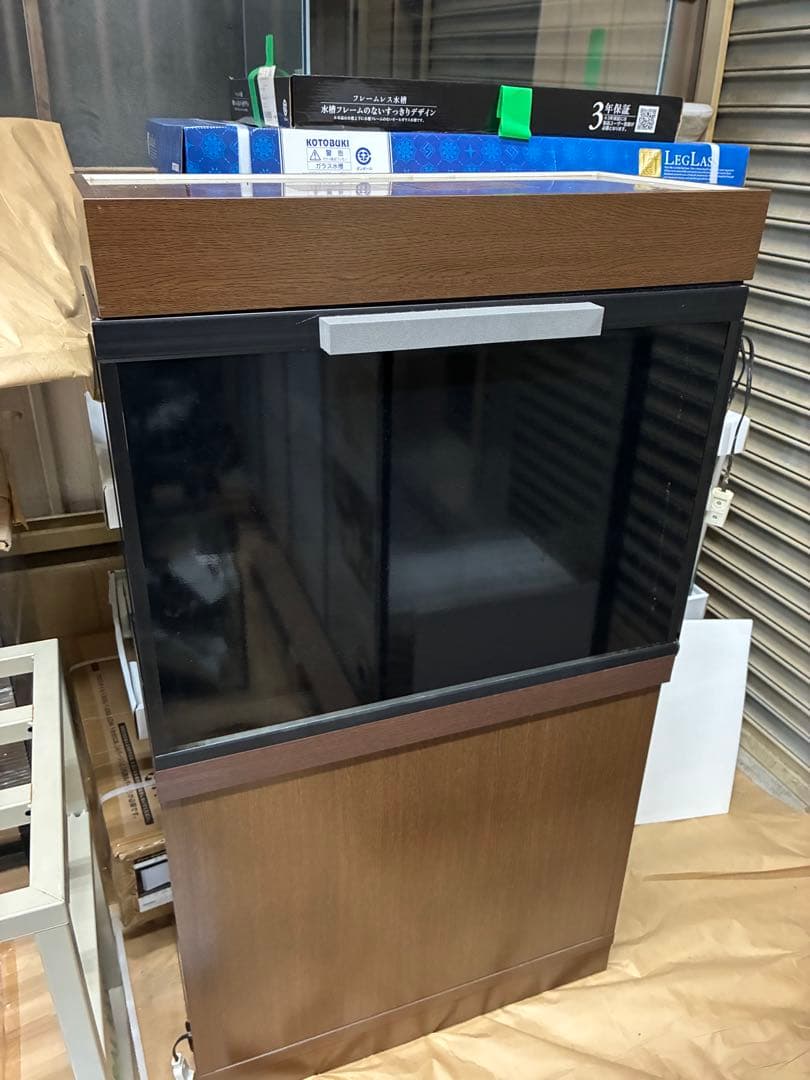 M*E様 750×350×510 特注ガラス水槽＋カバー＋台付き 発送不可！