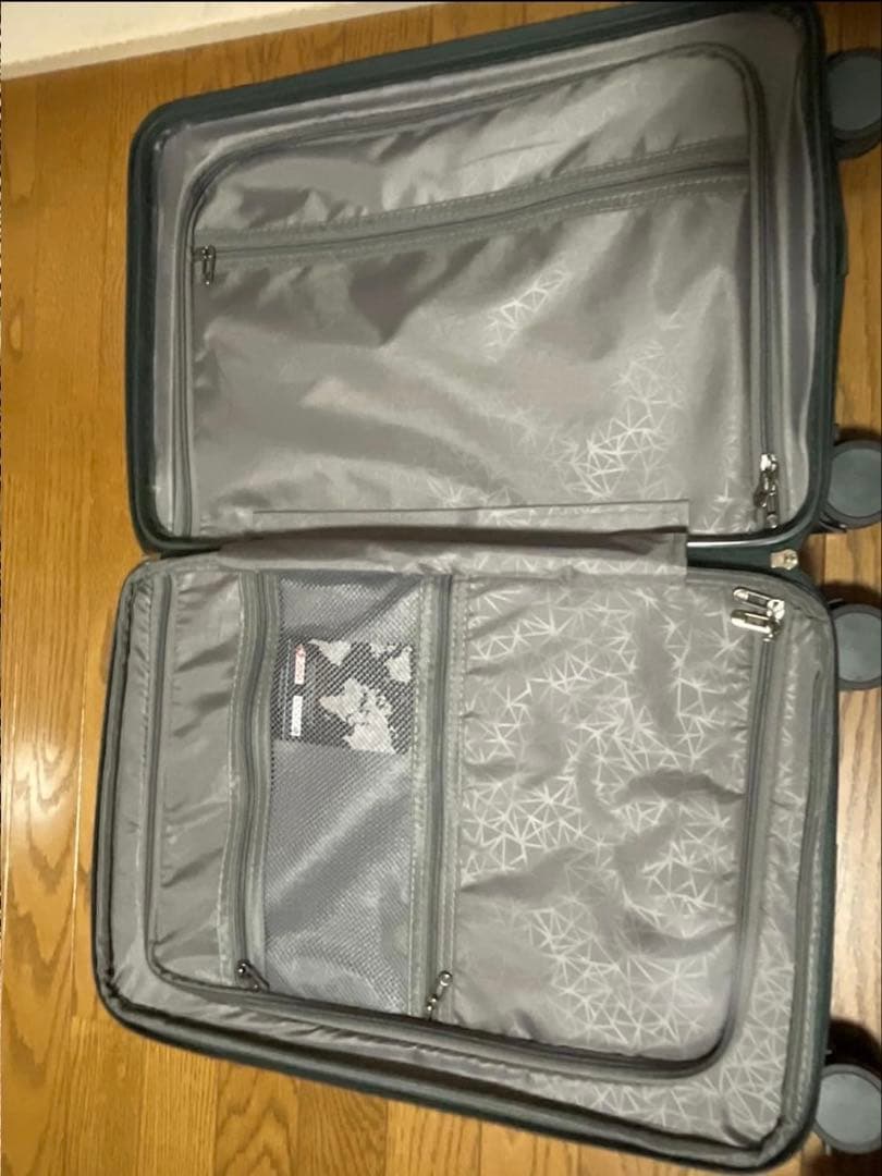 キャリーケース ブラック , Mサイズ (4～7泊)