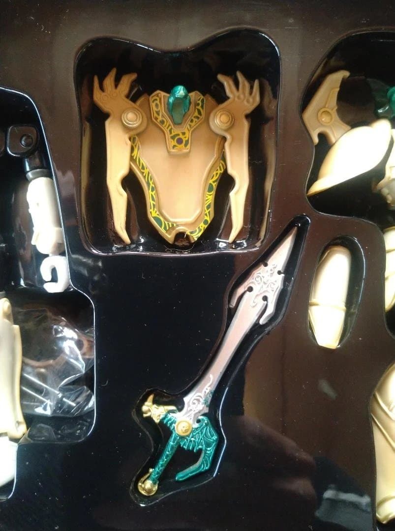 エニックス 伝説の鎧シリーズ ドラゴンクエスト 2 ロトの鎧&勇者フィギュア