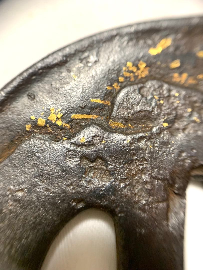 山と植物の金装飾 鍔(つば)