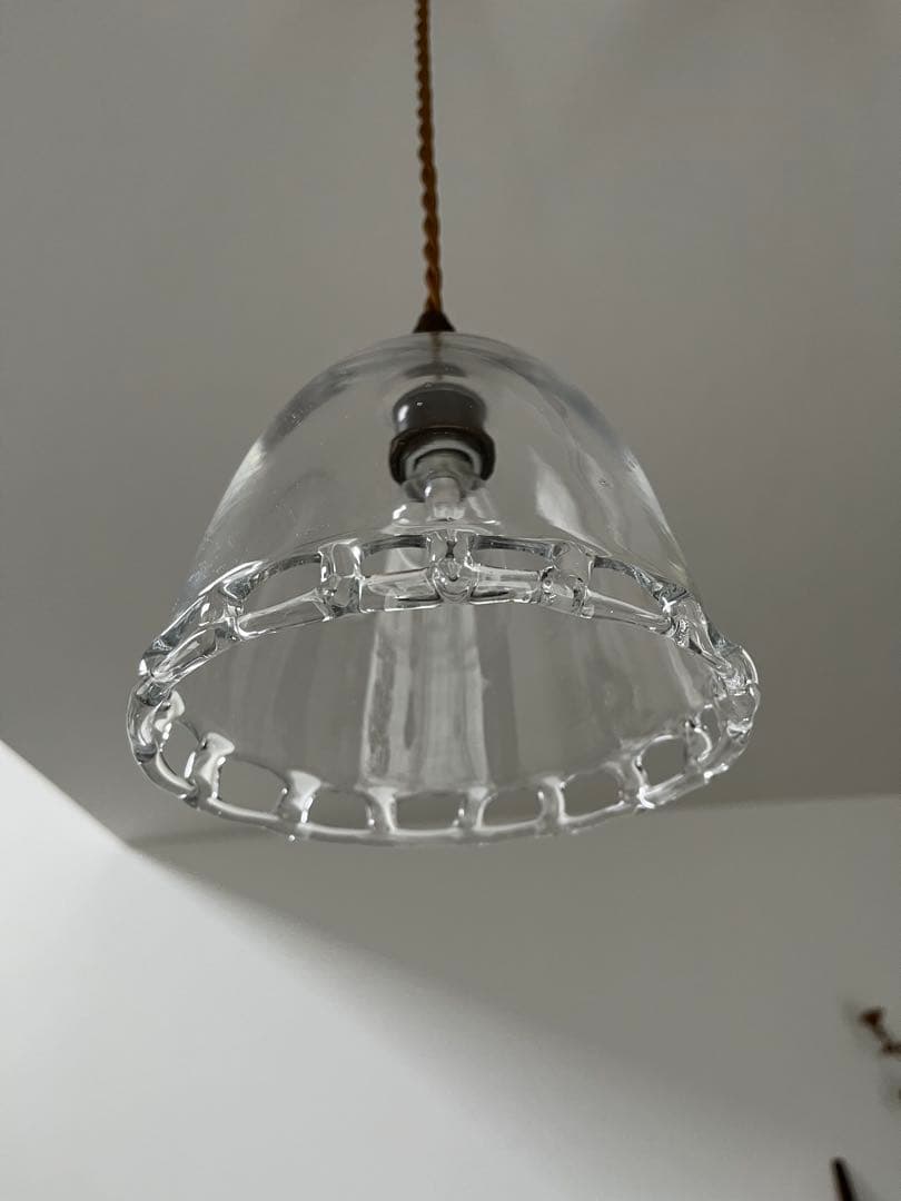 櫻井彩さん ガラス ペンダントライト 照明