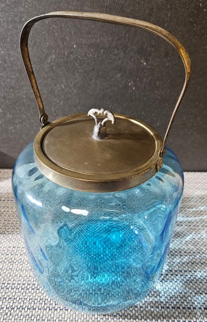 1800年代　欧州アンティーク　青被せ ダイヤ模様　ガラス瓶　キャンディポット