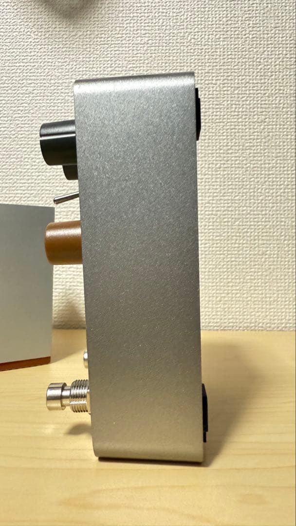 UAFX OX STOMP ダイナミックスピーカーエミュレーター