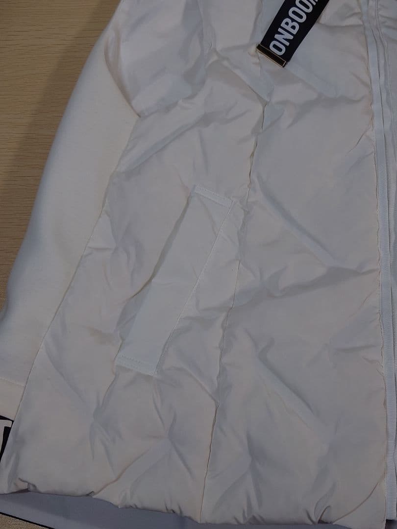 ブンブンジャー 志布戸未来 鈴木美羽 ダウンベスト プレミアムバンダイ 希少